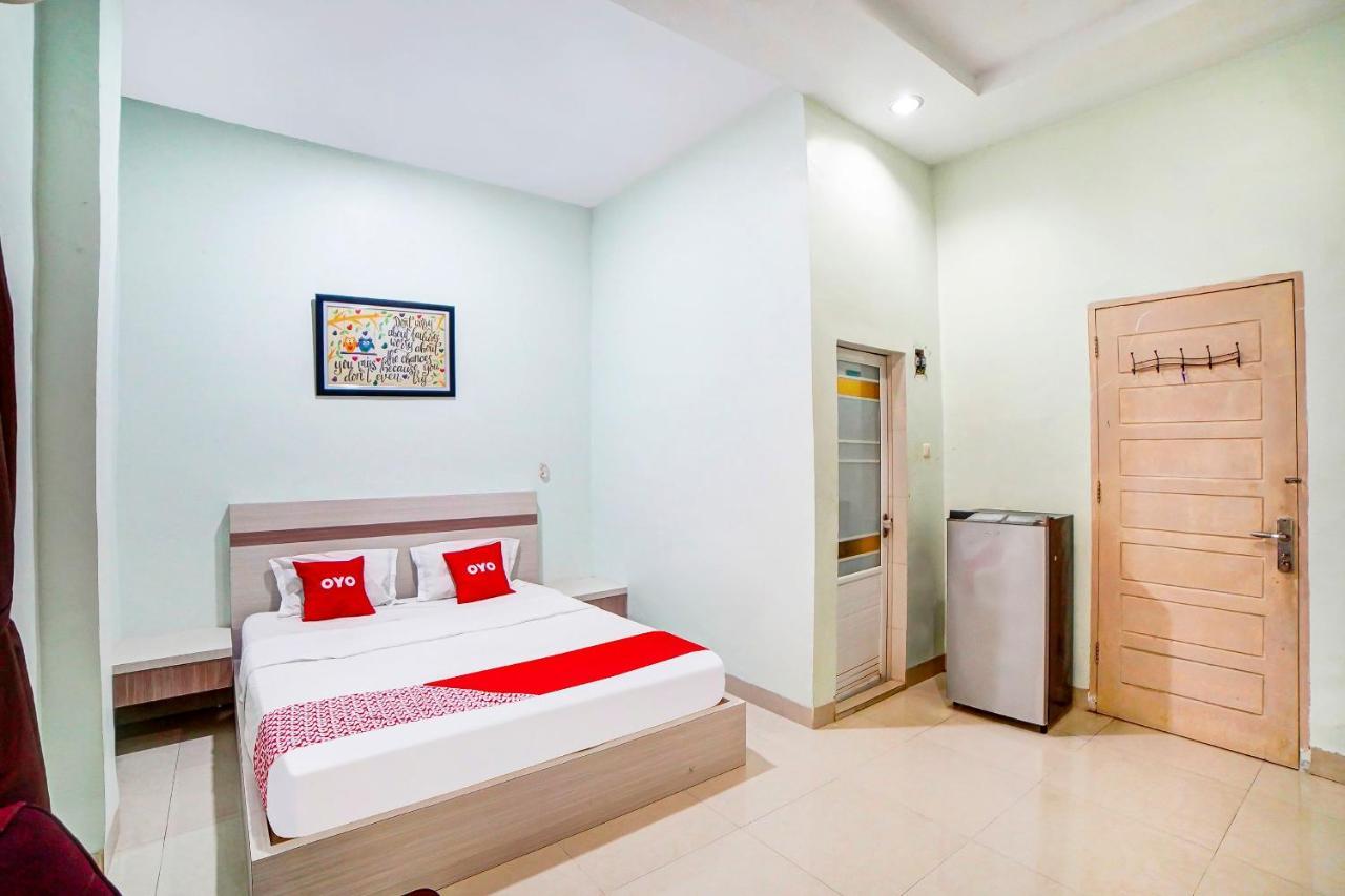 Oyo 91170 Ayahanda Residence Medan Eksteriør bilde