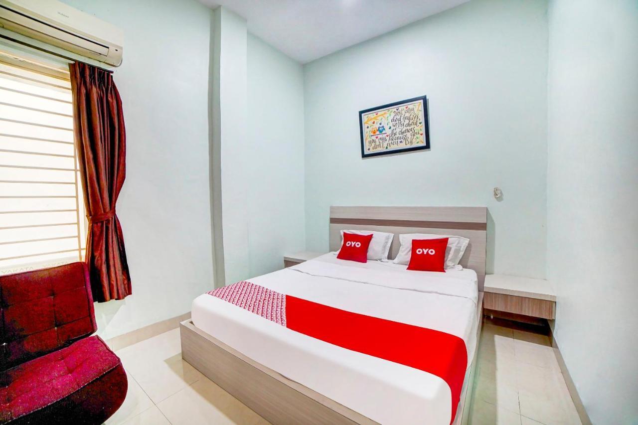 Oyo 91170 Ayahanda Residence Medan Eksteriør bilde