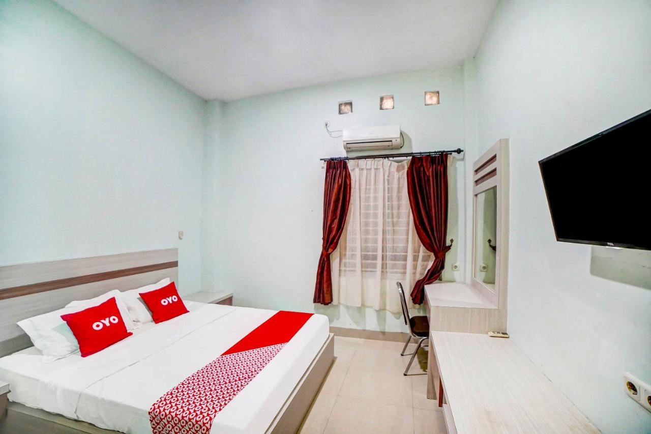 Oyo 91170 Ayahanda Residence Medan Eksteriør bilde