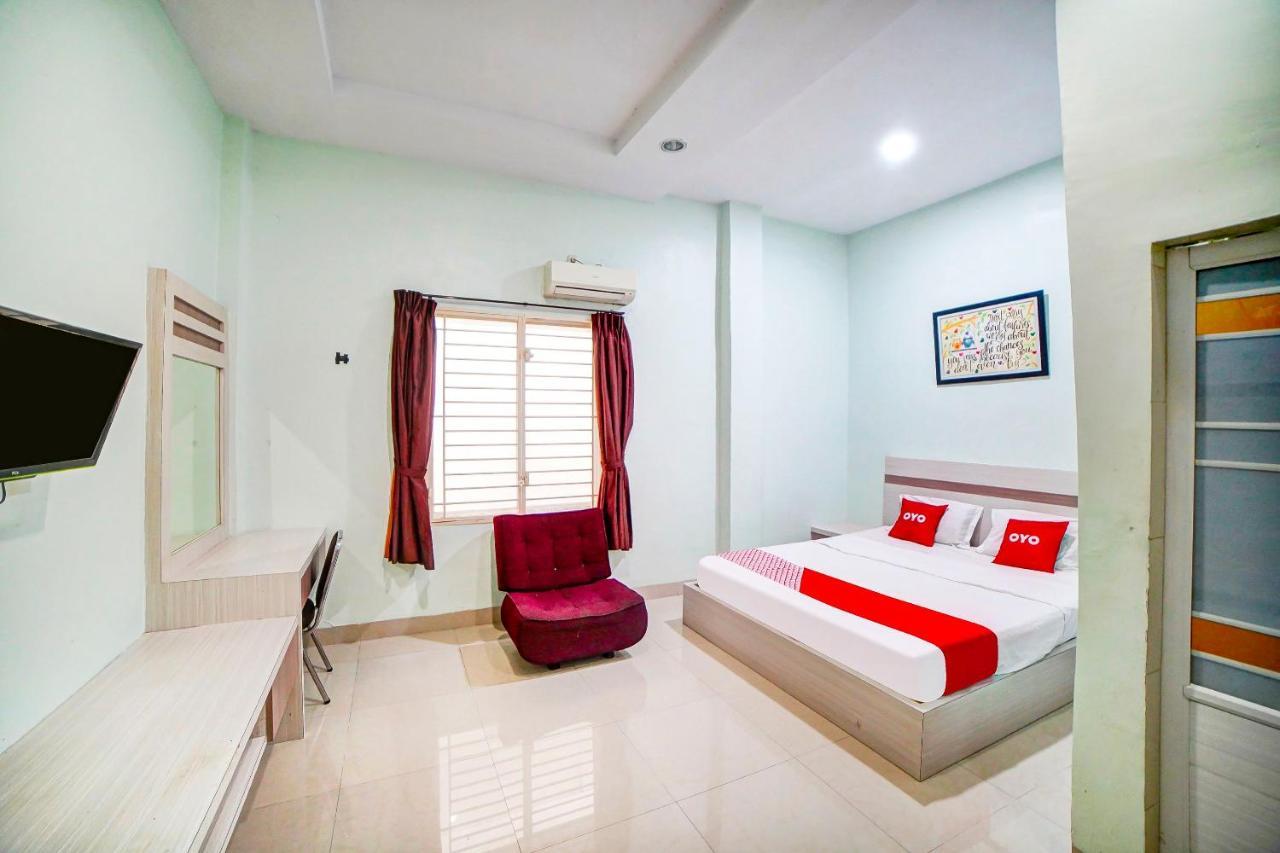 Oyo 91170 Ayahanda Residence Medan Eksteriør bilde